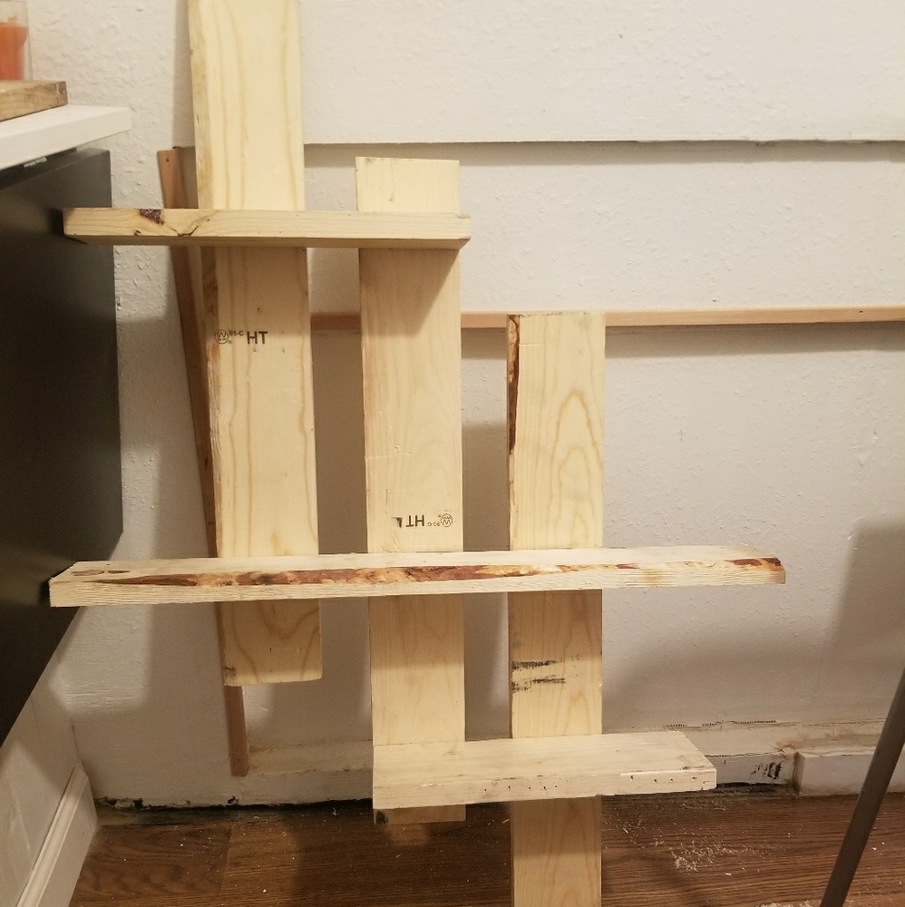Display shelving